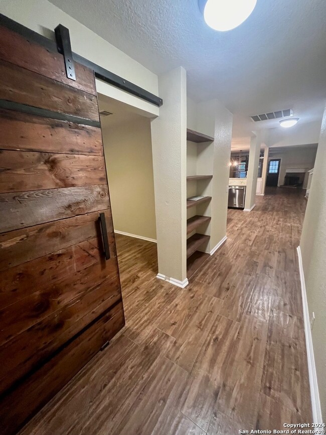 3727 Bennington Way, San Antonio, TX 78261 - photo 4