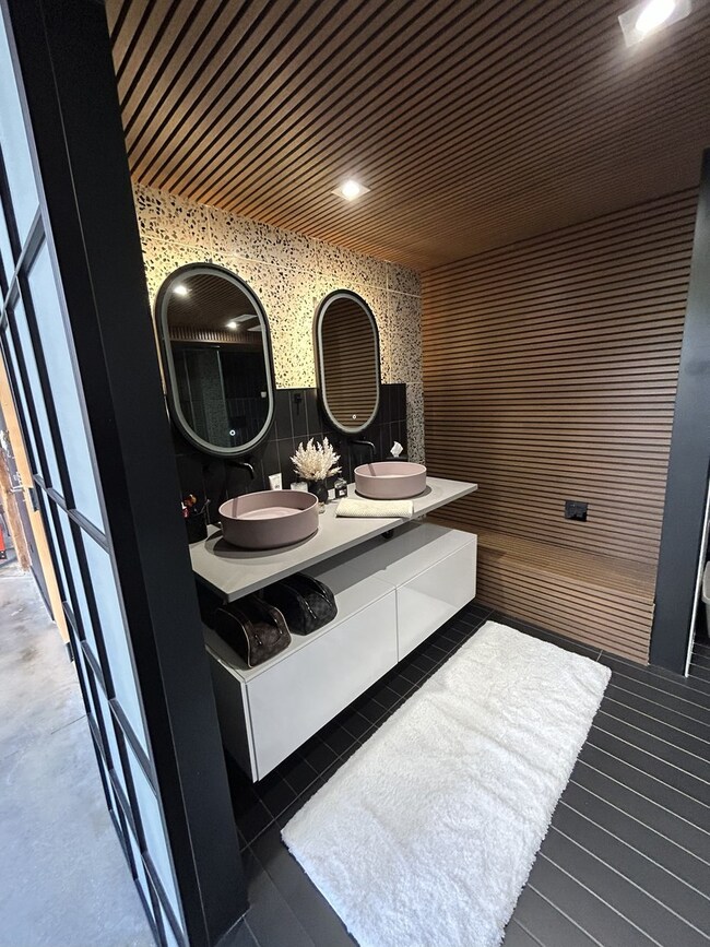 1727 S Indiana Ave unit 201, Chicago, IL 60616 - photo 7