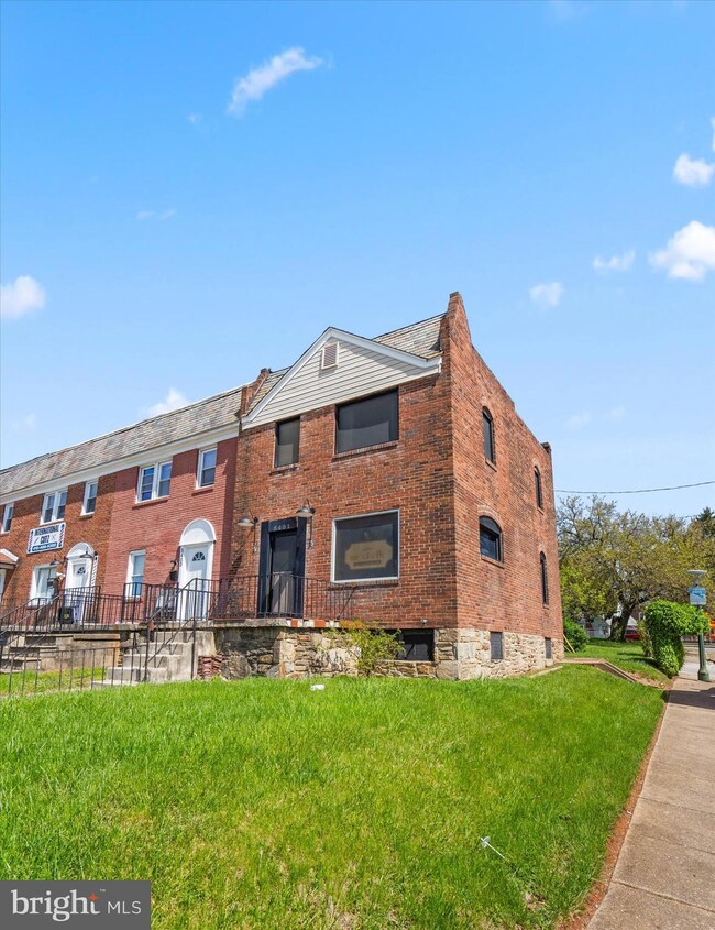 5401 Park Heights Ave, Baltimore, MD 21215 - photo 3