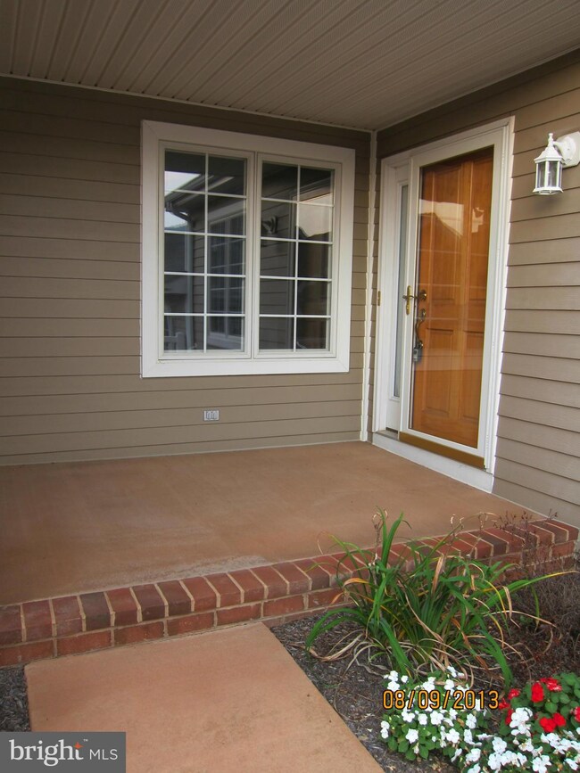 204 Stony Pointe Way, Strasburg, VA 22657 - photo 4