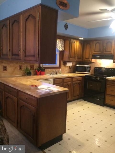 324 Allendale Rd, Shoemakersville, PA 19555 - photo 6