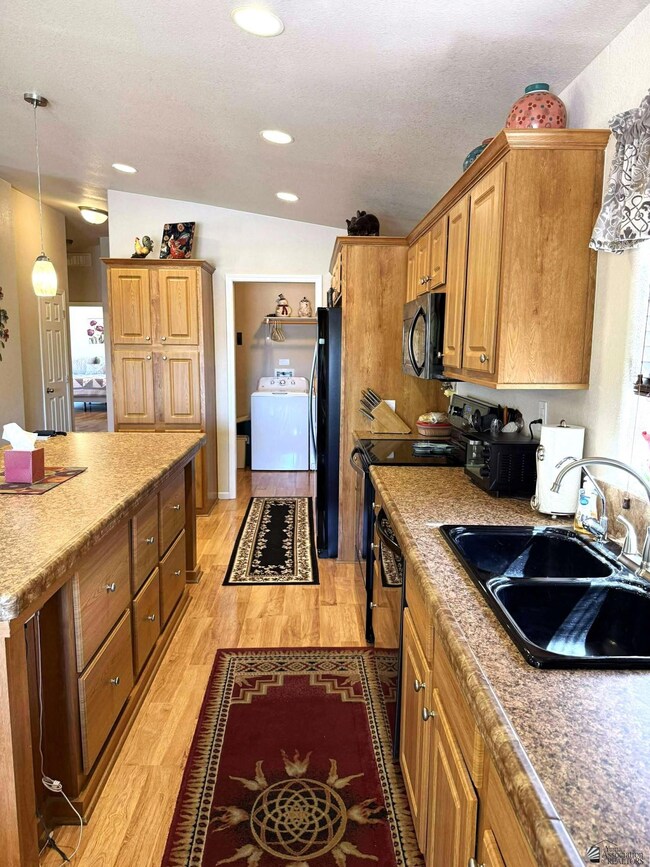 14318 E 29th Place, Yuma, AZ 85367 - photo 4