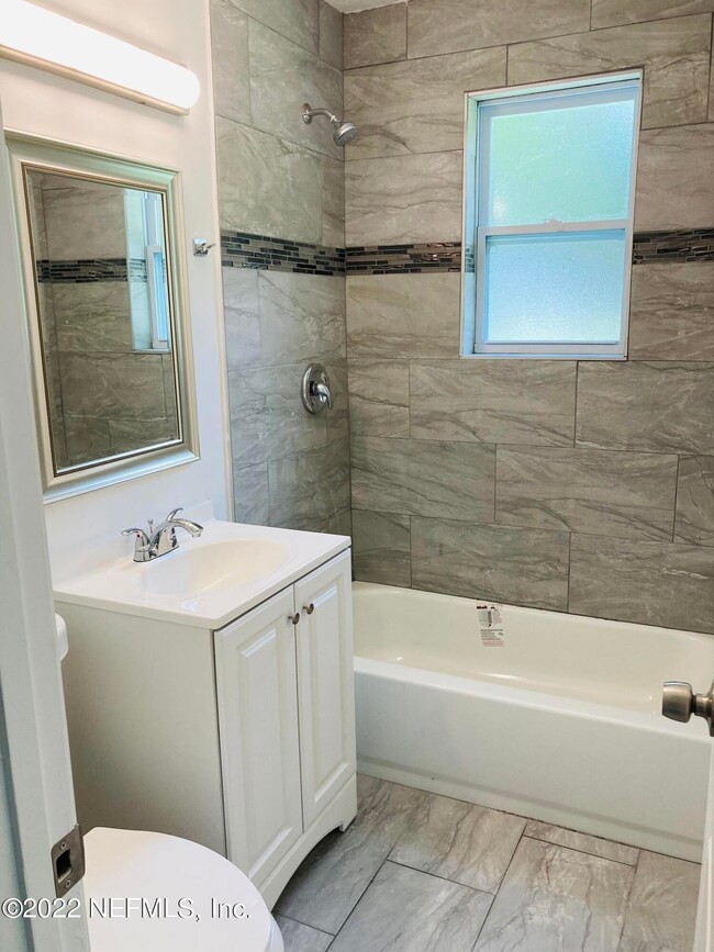 5537 Alpha Ave, Jacksonville, FL 32205 - photo 7