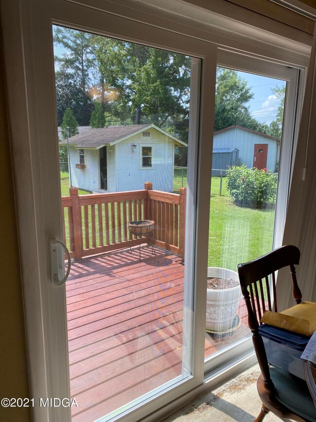 2586 Greenleaf Dr, Macon, GA 31206 - photo 4