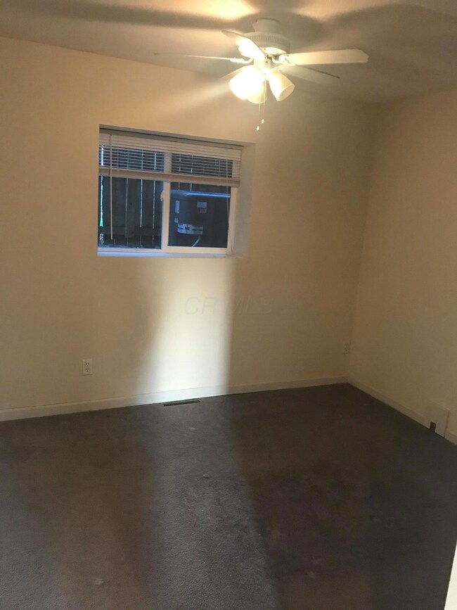 1669 W 3rd Ave, Columbus, OH 43212 - photo 4