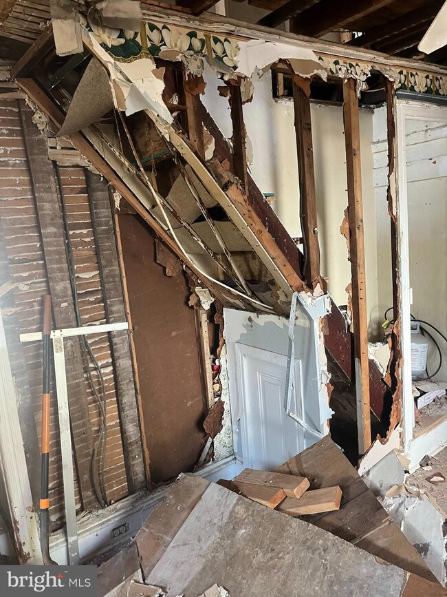 382 Union Aly, Pottstown, PA 19464 - photo 6