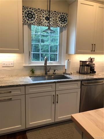 5621 Saint James Ct, Richmond, VA 23225 - photo 5