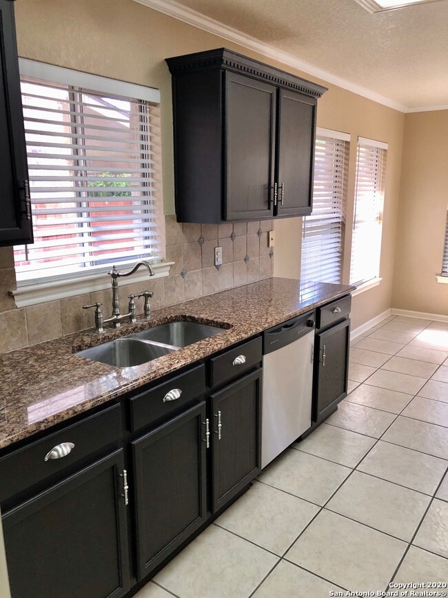 3315 Mineral Creek, San Antonio, TX 78259 - photo 6