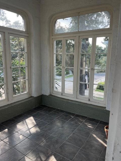 7817 Maple St unit upper, New Orleans, LA 70118 - photo 3