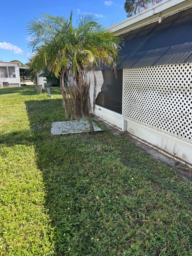 7001 142nd Ave N unit 155, Largo, FL 33771 - photo 7