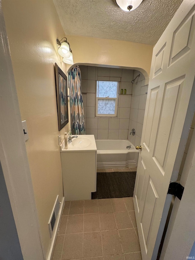 226 E 16th St, Muncie, IN 47302 - photo 7