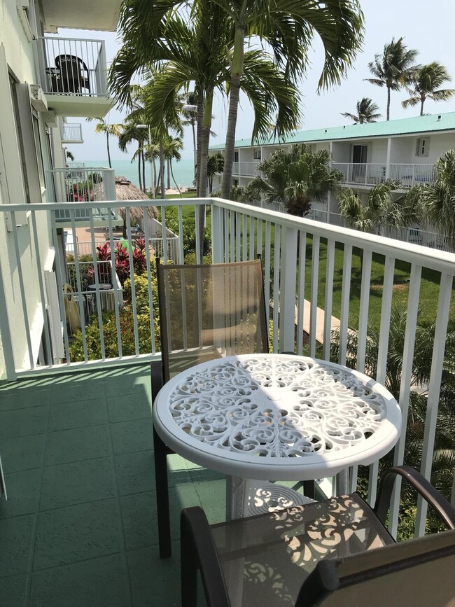 balcony sea isle