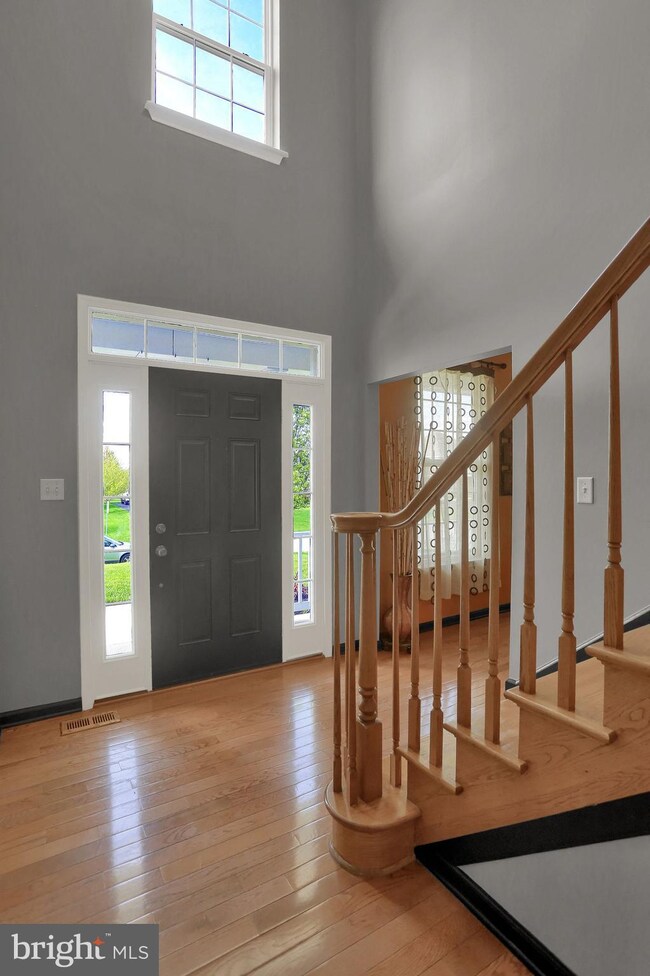 766 Shannon Dr N, Greencastle, PA 17225 - photo 4