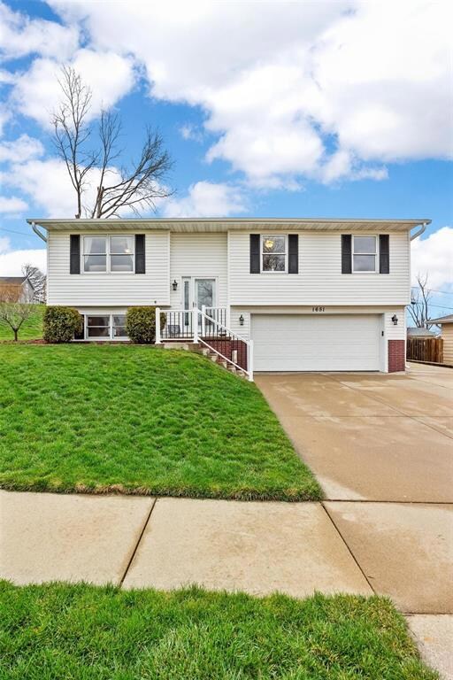 1651 21st St NW, Cedar Rapids, IA 52405 - photo 3