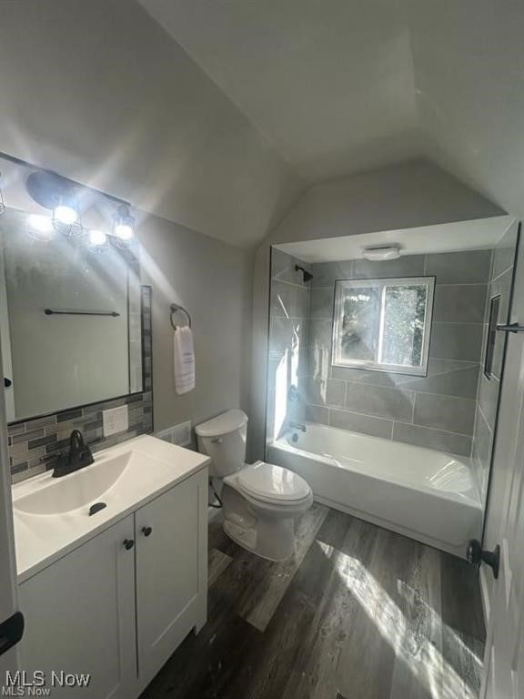 3007 Barber Ave, Cleveland, OH 44113 - photo 7