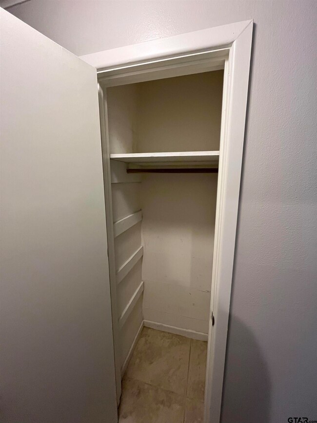 628 628 Fair Ln, Tyler, TX 75701 - photo 7