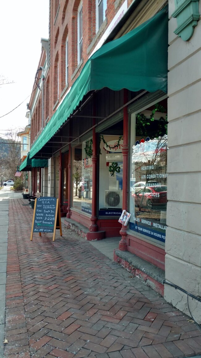 320 Broad St, Milford, PA 18337 - photo 2