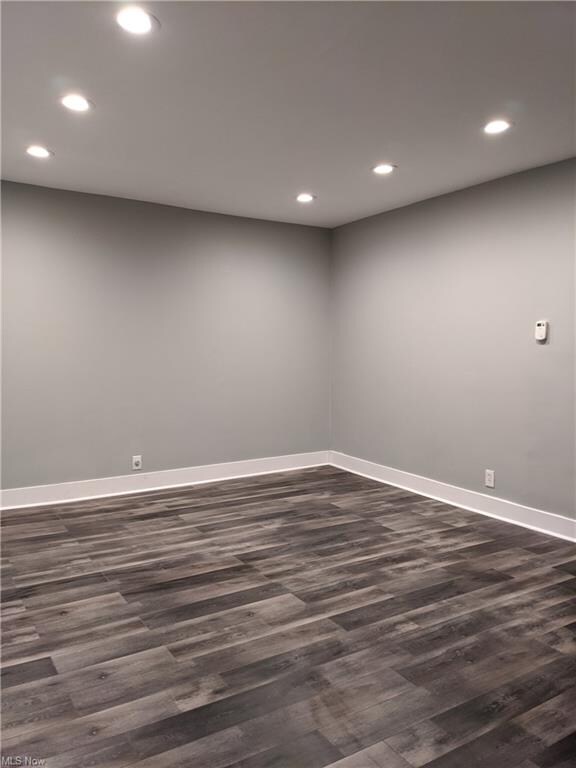 1056 Holmden Ave, Cleveland, OH 44109 - photo 5