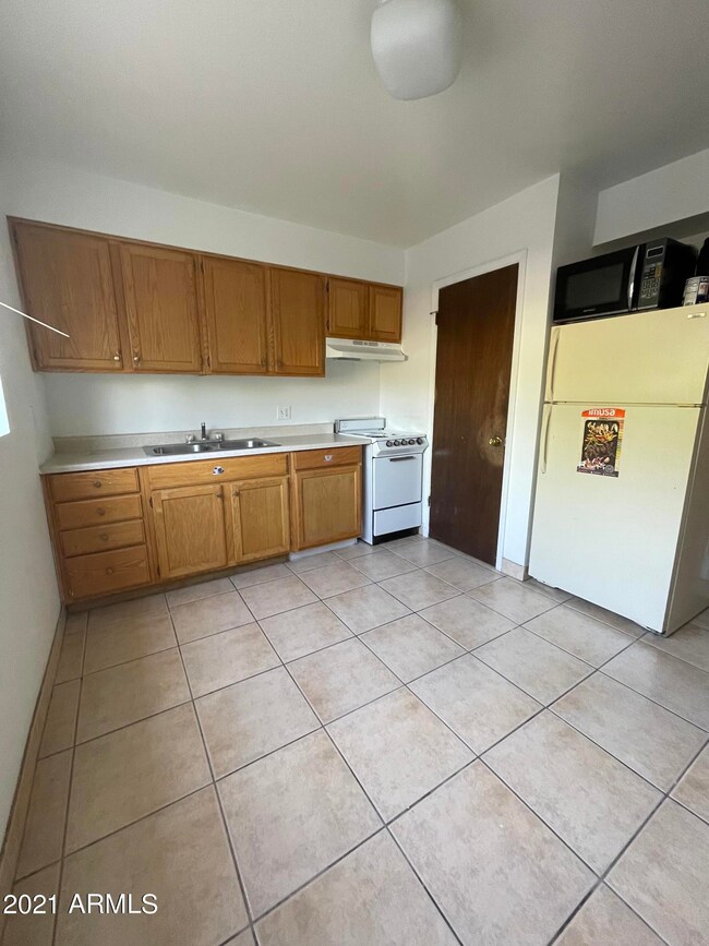 424 W 9th St unit 1, Tempe, AZ 85281 - photo 4