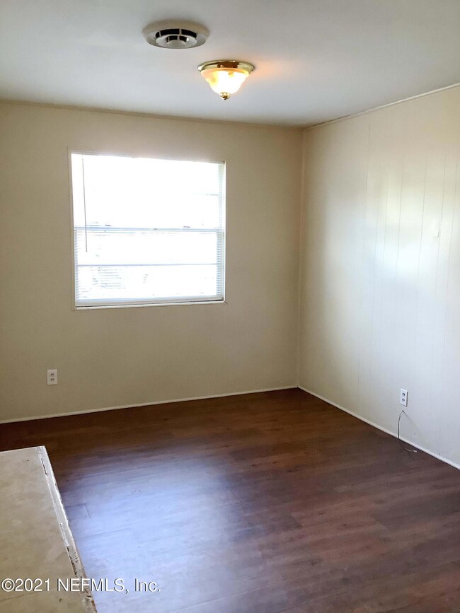 6446 Tiny Tim Ln, Jacksonville, FL 32210 - photo 6