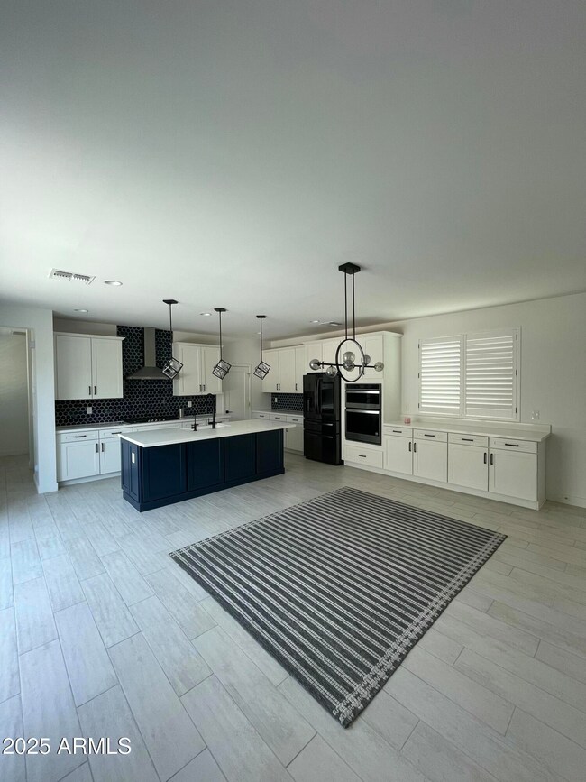 25710 N 20th Ln, Phoenix, AZ 85085 - photo 6