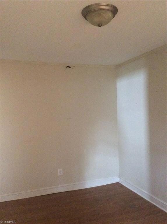 101 N Branch St, Reidsville, NC 27320 - photo 4