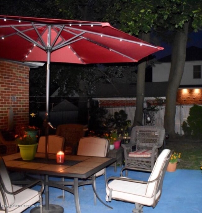 619 Oakland Ave, Staten Island, NY 10310 - photo 4