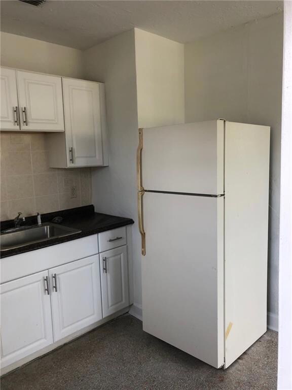 2212 Cody St, Hollywood, FL 33020 - photo 5