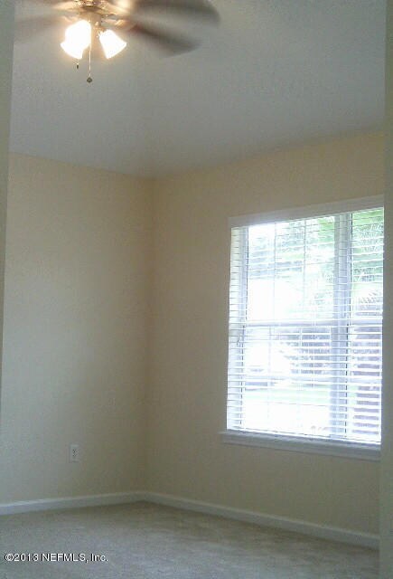 3719 Jacob Lois Dr W, Jacksonville, FL 32218 - photo 4