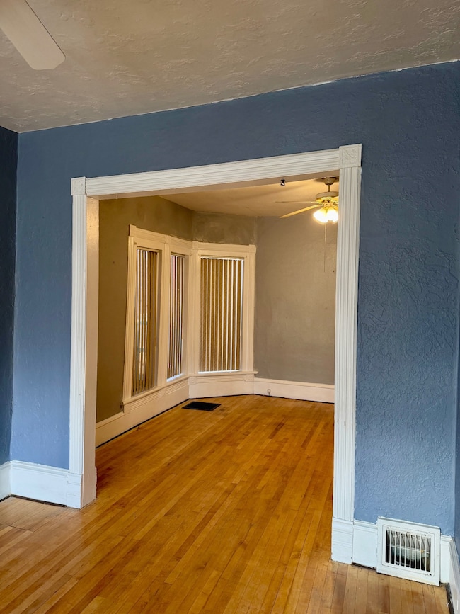 527 W Park St, Butte, MT 59701 - photo 6