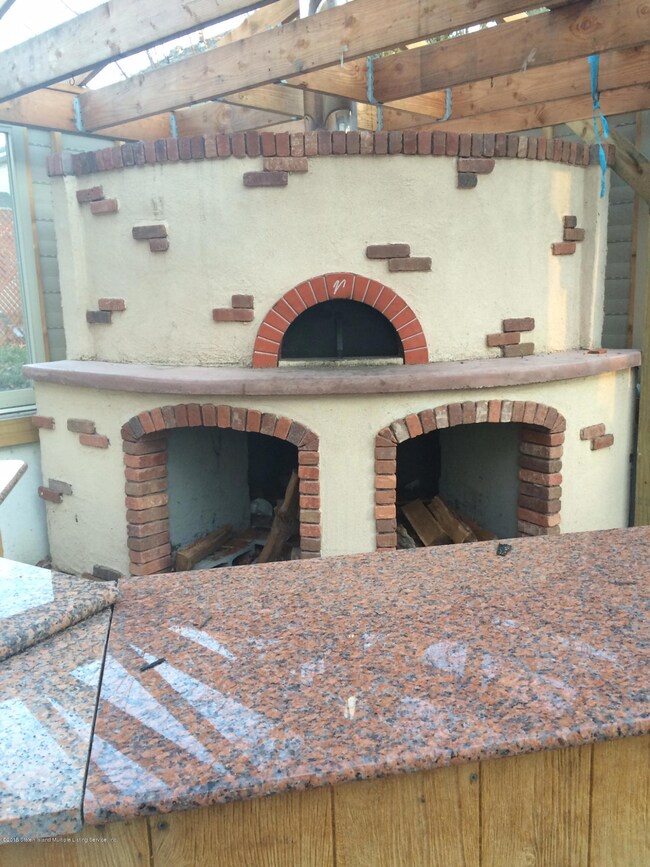 541 Barclay Ave, Staten Island, NY 10312 - photo 3