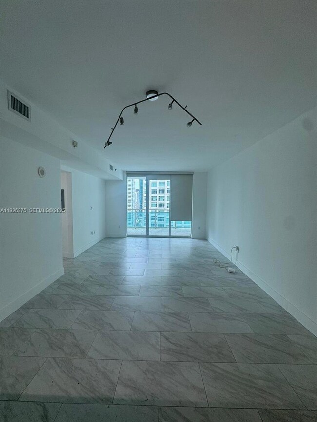 The Plaza on Brickell unit 2301, Miami, FL 33131 - photo 2