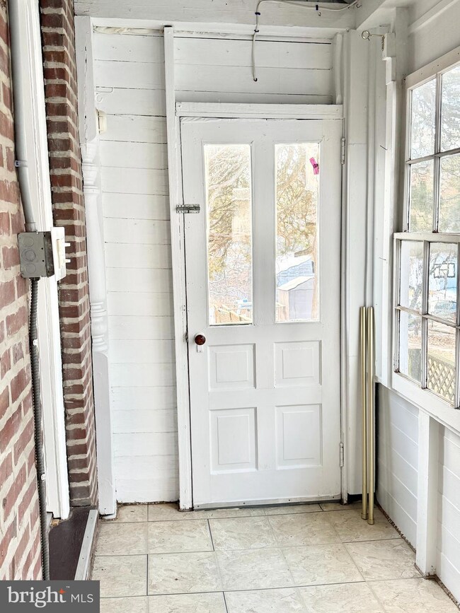 208 Bridge St unit 1, Spring City, PA 19475 - photo 4