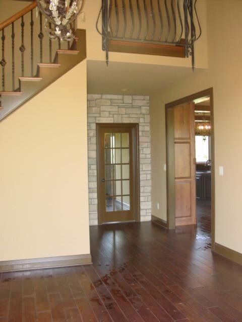 250 Cave Run Cir, Versailles, KY 40383 - photo 6