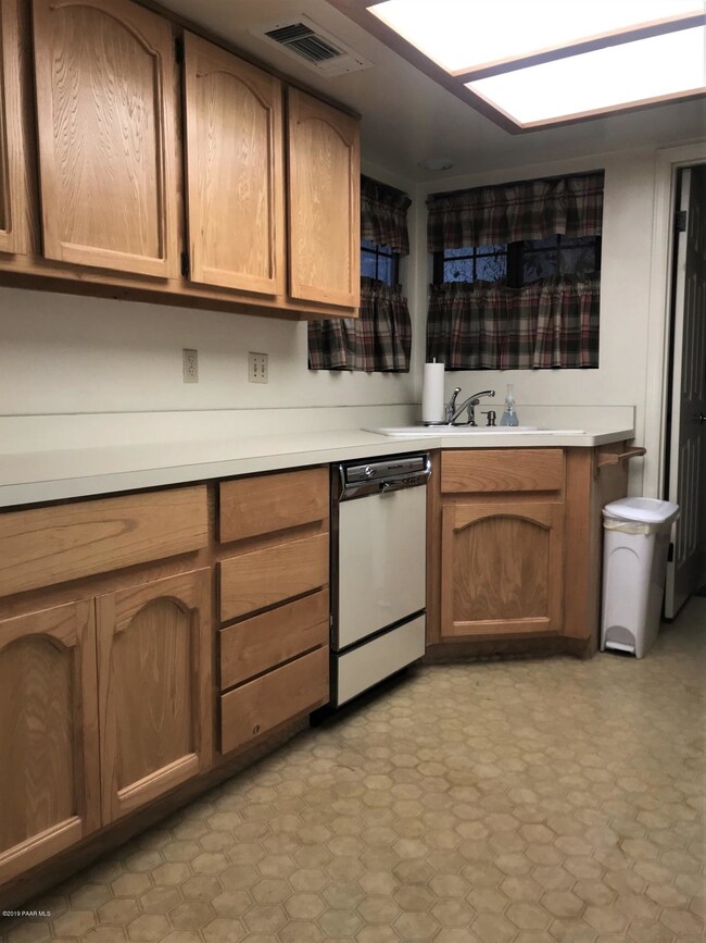 6145 Crista Lynn Place unit 6, Prescott, AZ 86301 - photo 5