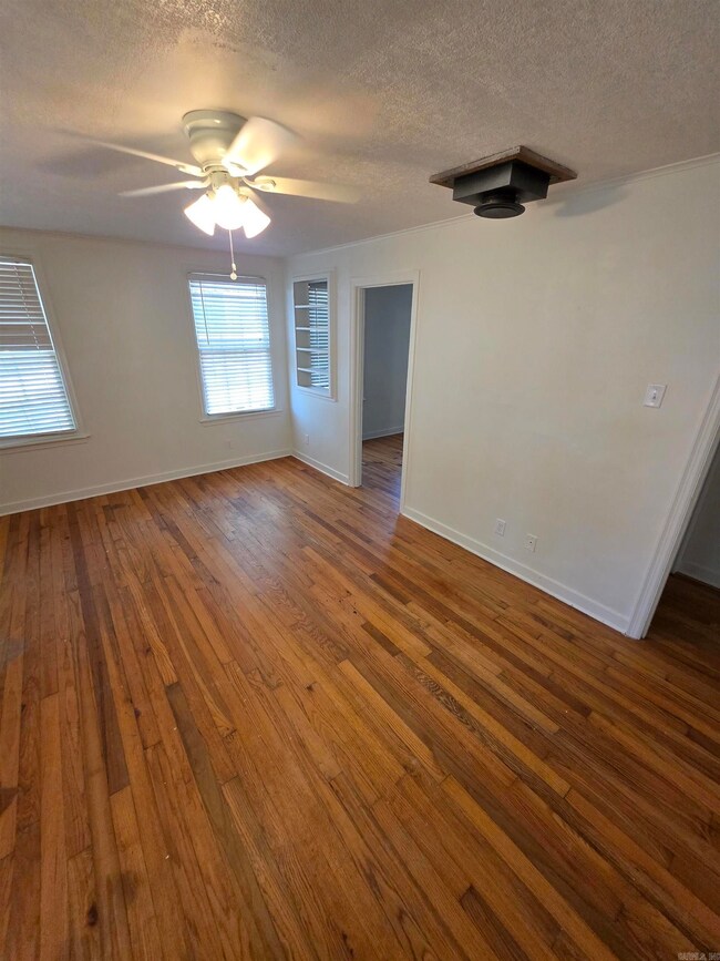 2501 S Tyler St, Little Rock, AR 72204 - photo 4