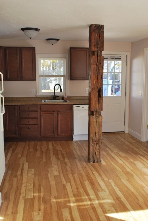 272 Franklin St, Whitman, MA 02382 - photo 5