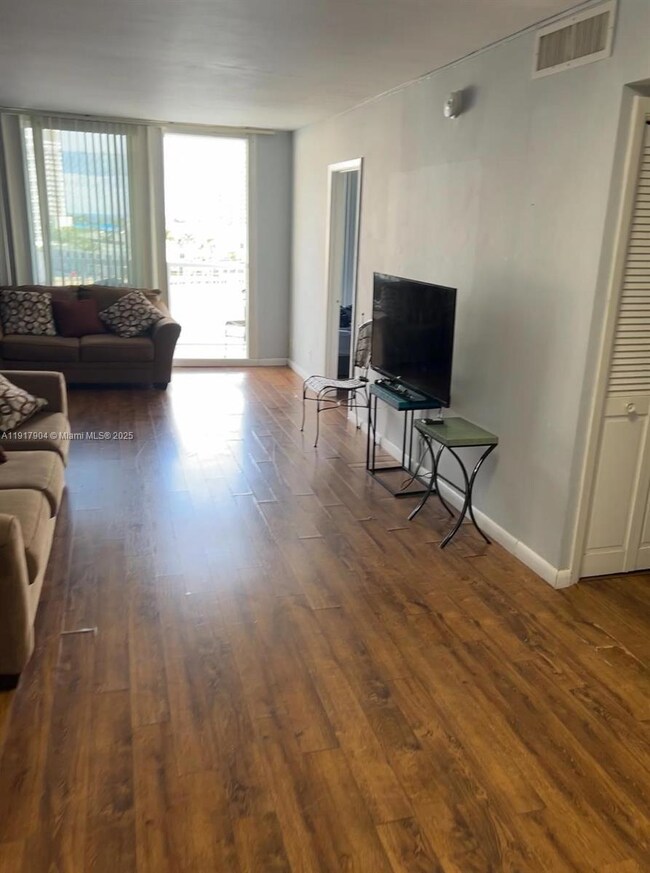 121 Golden Condos unit 604, Hallandale Beach, FL 33009 - photo 7