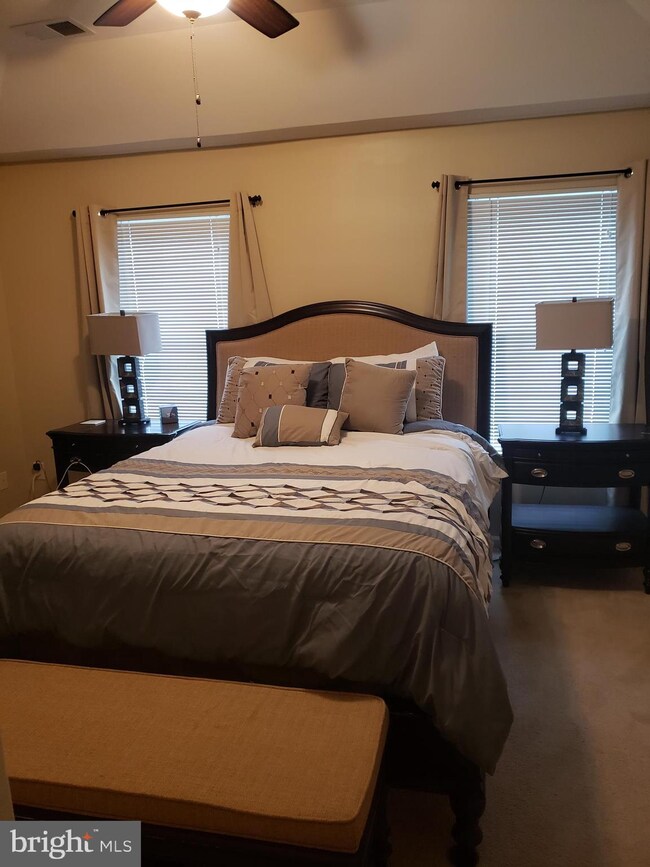 113 Mcmullen Cir, Wilmington, DE 19802 - photo 2