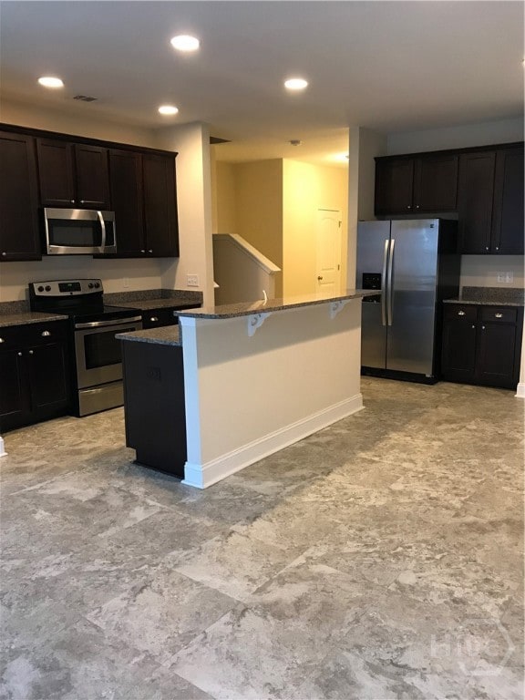 Eat-in-kitchen