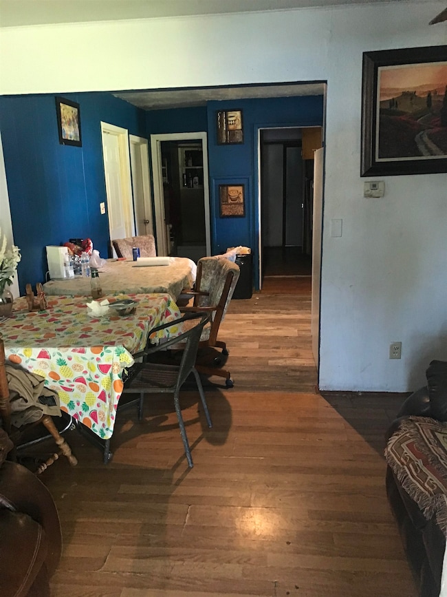 423 E Tenth St, Beaver, OK 73932 - photo 6