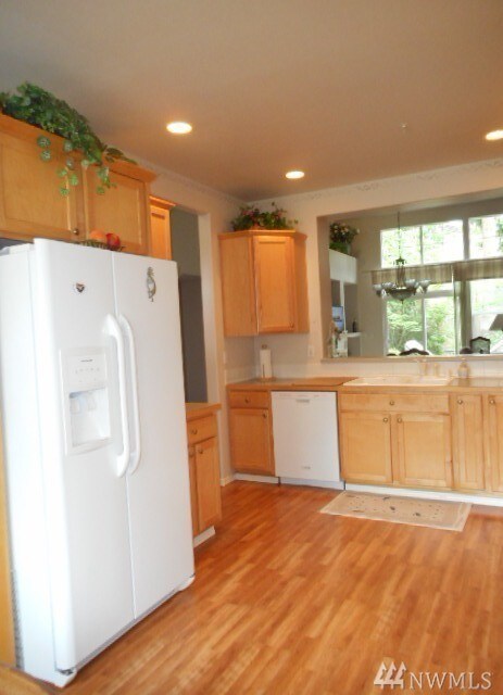 8508 Main St unit B103, Edmonds, WA 98026 - photo 3