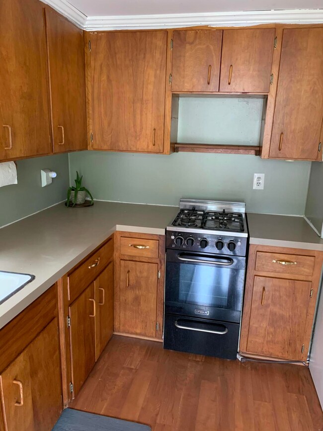 35 Circuit Rd W, West Yarmouth, MA 02673 - photo 7