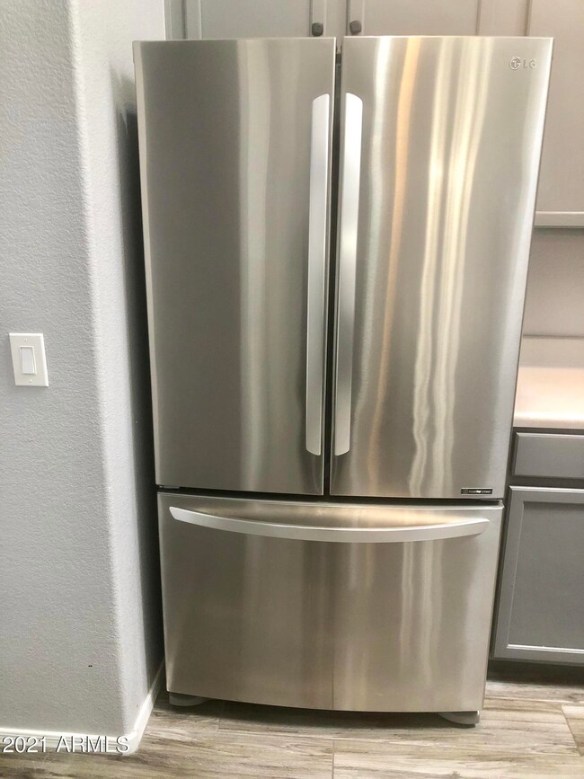 64 N 63rd St unit 4, Mesa, AZ 85205 - photo 5