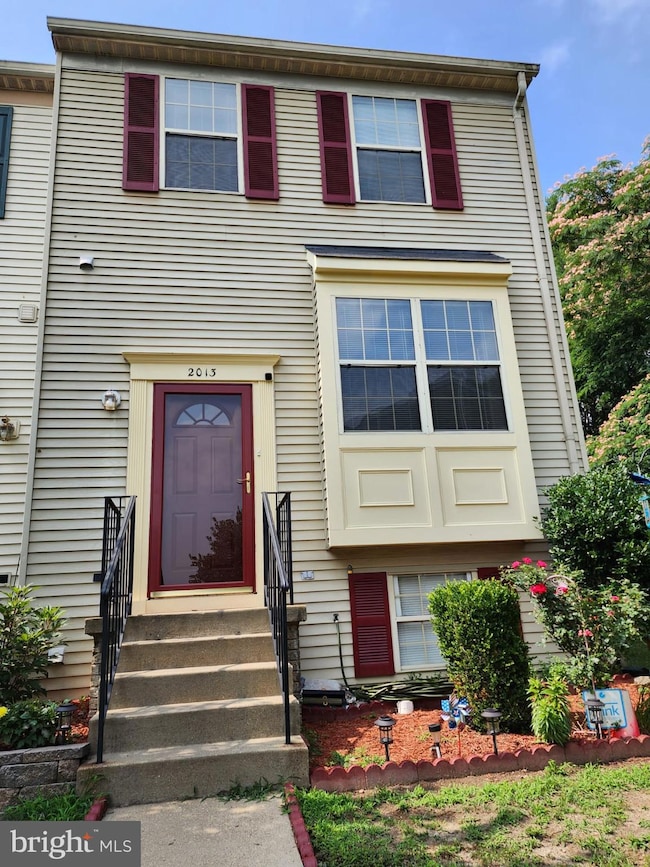 2013 Winslow Ct, Woodbridge, VA 22191 - photo 2