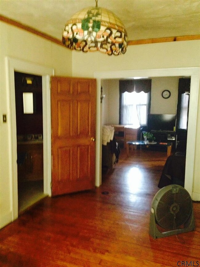 301 Sherman St, Albany, NY 12206 - photo 6