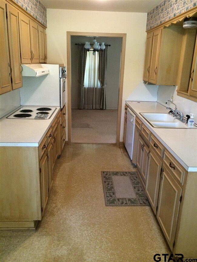 10811 Fm 3226, Arp, TX 75750 - photo 7