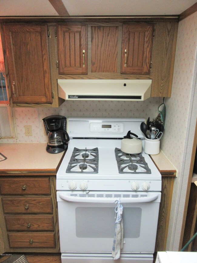 6367 S Outer Loop Dr, Custer, MI 49405 - photo 7