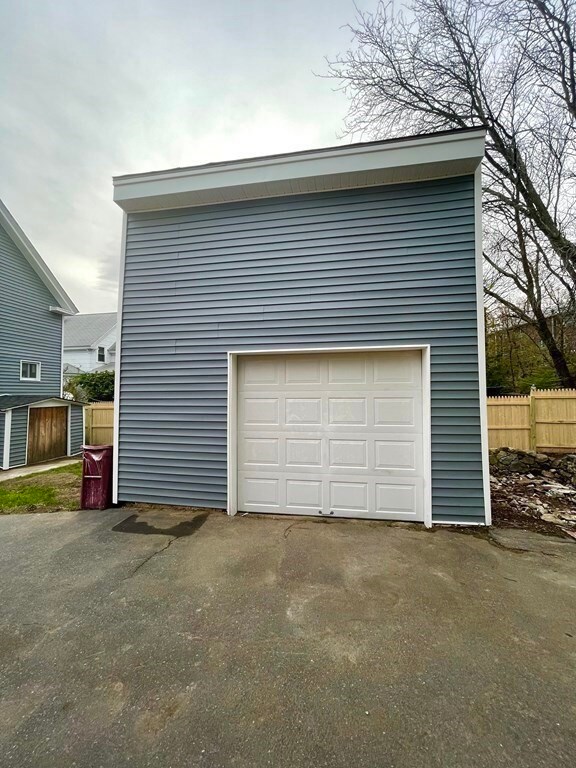 19 Lamb St, Lowell, MA 01854 - photo 5