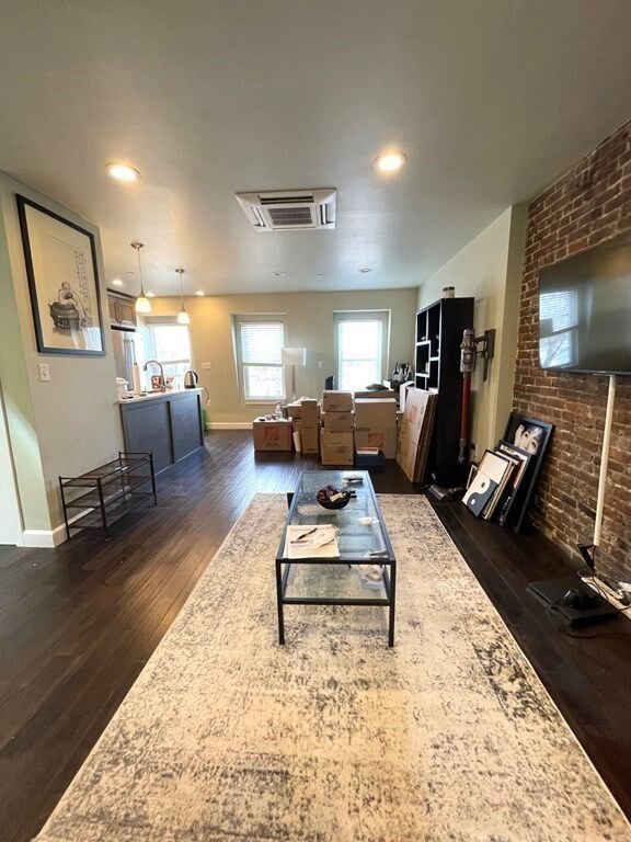 795 E 3rd St unit 3, Boston, MA 02127 - photo 2